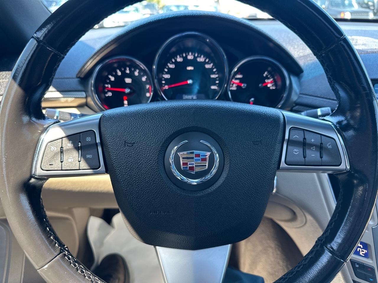 Cadillac CTS Coupe 2dr Cpe Performance AWD 2011