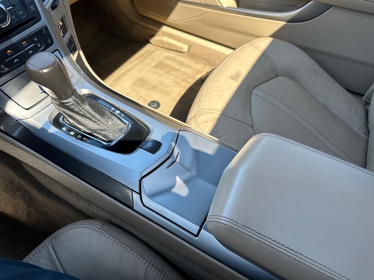 Cadillac CTS Coupe 2dr Cpe Performance AWD 2011