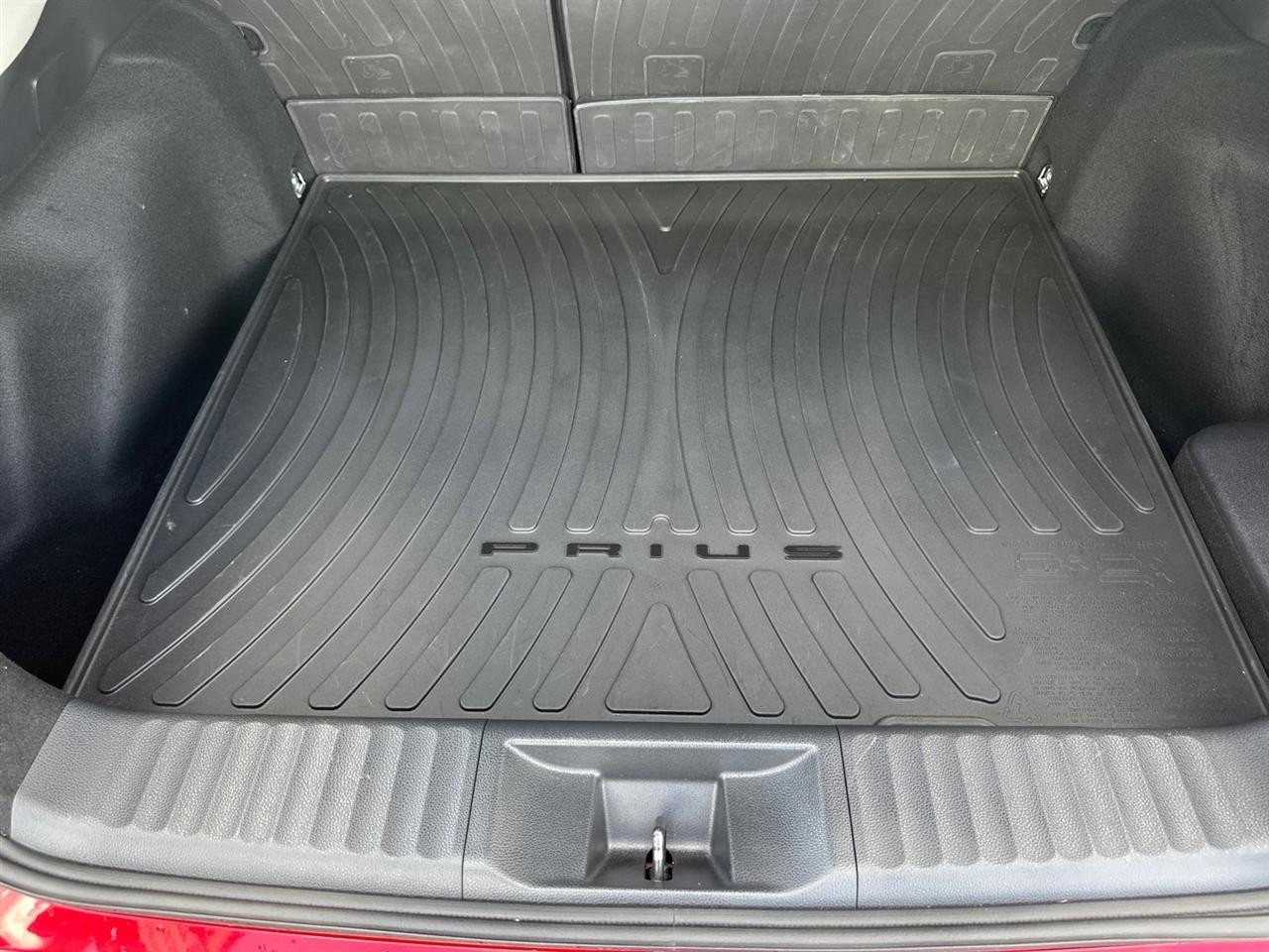 Toyota Prius Limited AWD (Natl) 2024