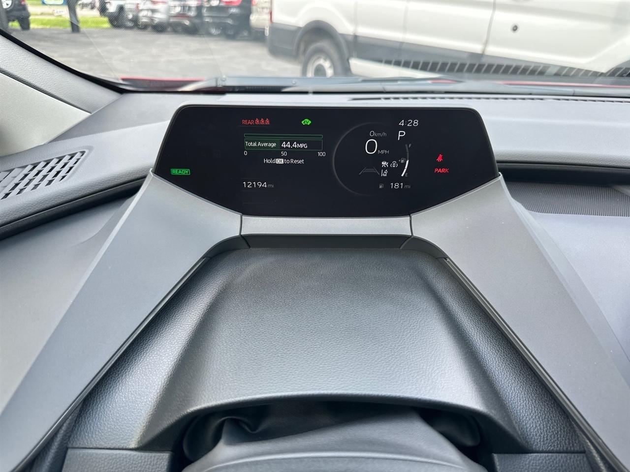 Toyota Prius Limited AWD (Natl) 2024