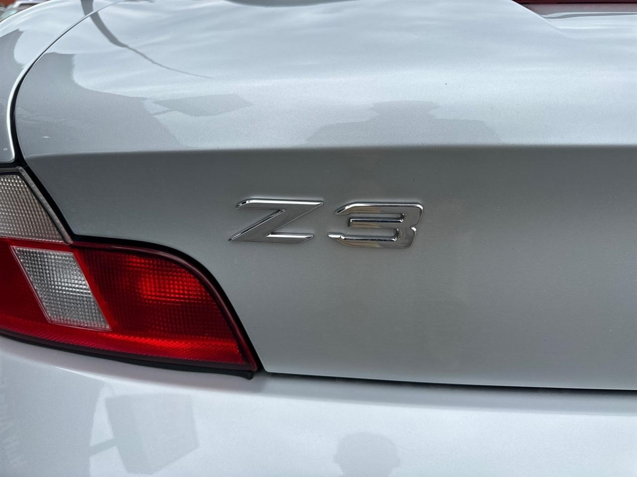 BMW Z3 Z3 2dr Roadster 2.5L 2000