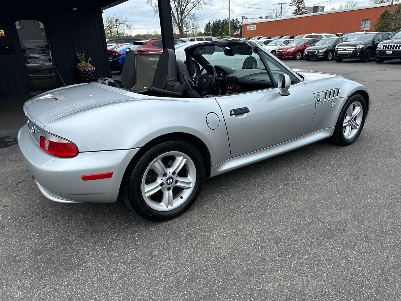 BMW Z3 Z3 2dr Roadster 2.5L 2000