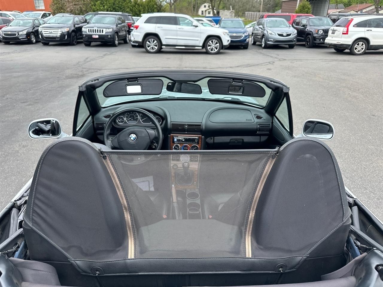 BMW Z3 Z3 2dr Roadster 2.5L 2000