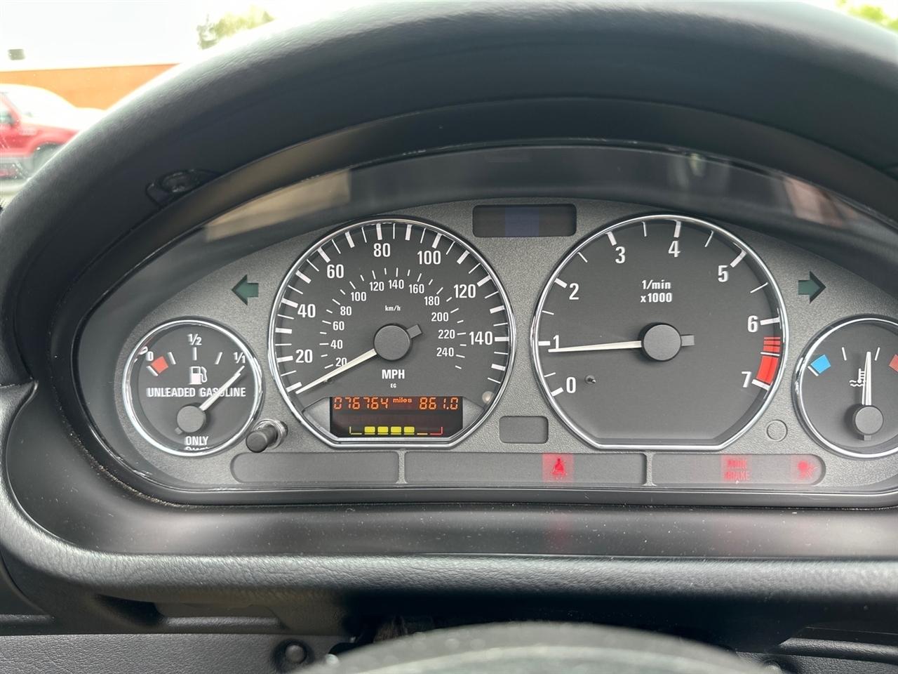 BMW Z3 Z3 2dr Roadster 2.5L 2000