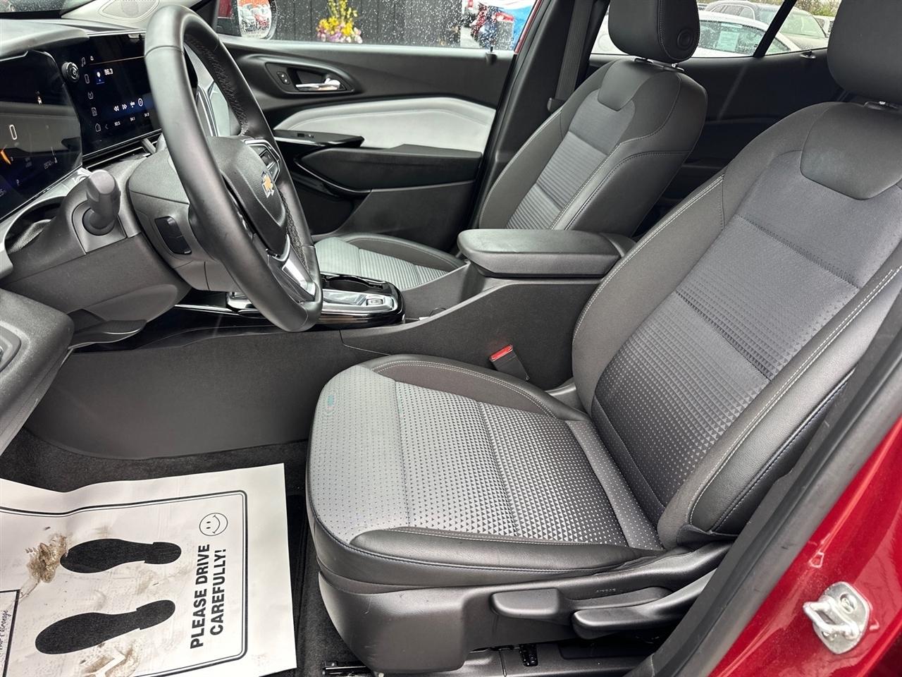 Chevrolet Trax FWD 4dr LT 2025