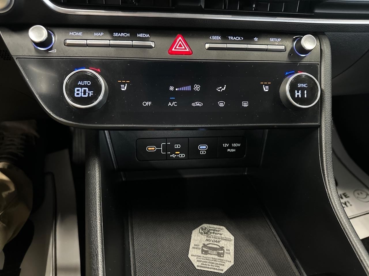 Hyundai Sonata SEL FWD 2025
