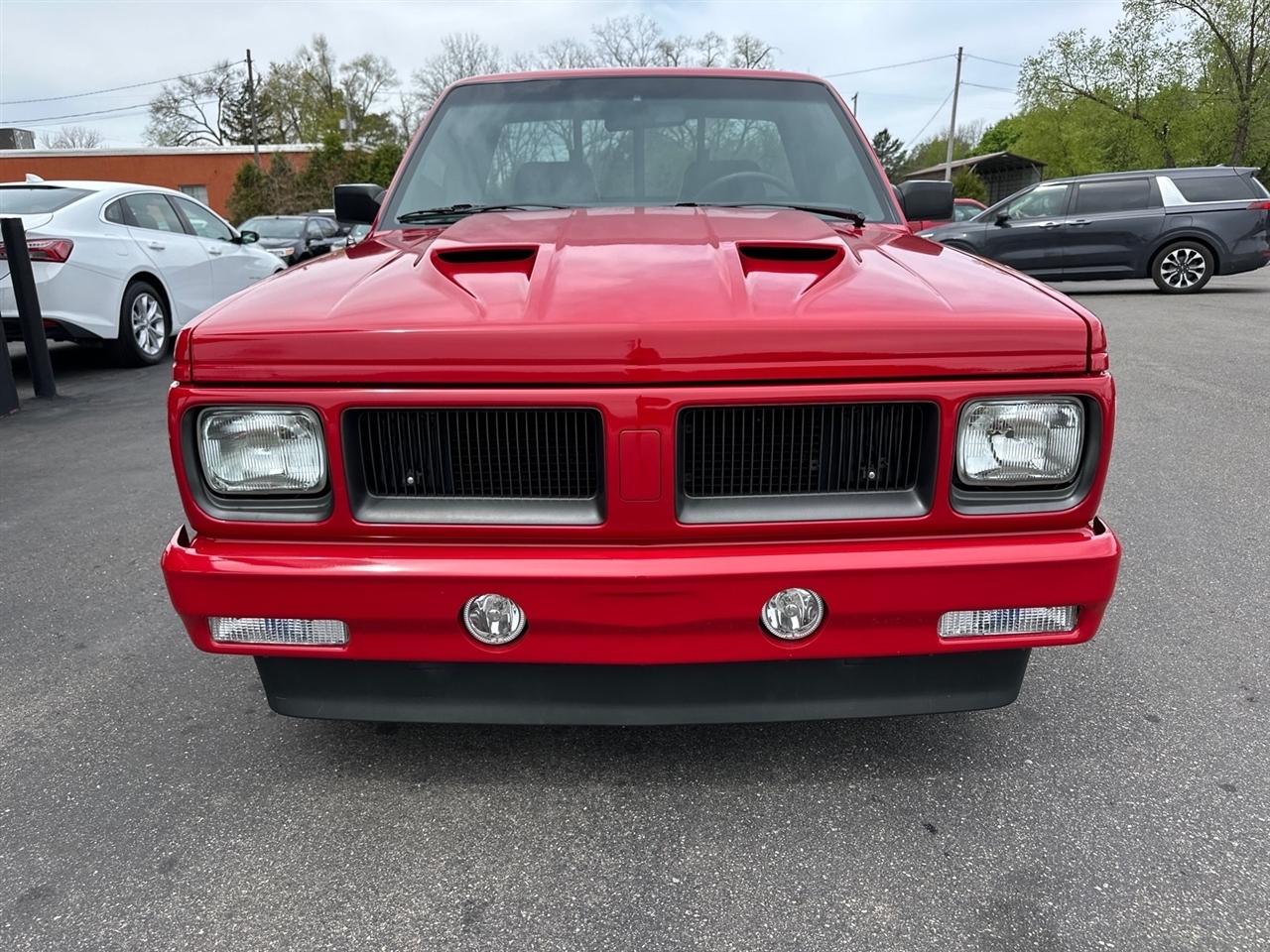 GMC S-15  1982