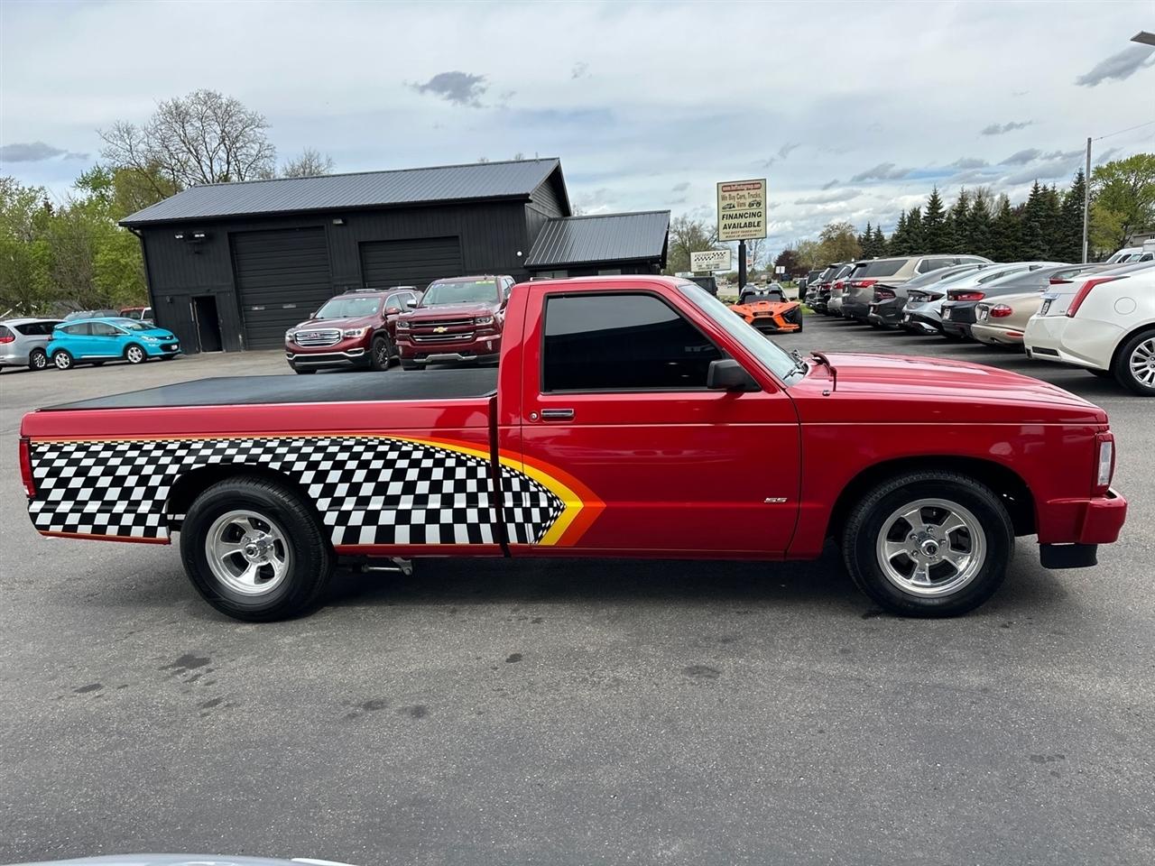 GMC S-15  1982