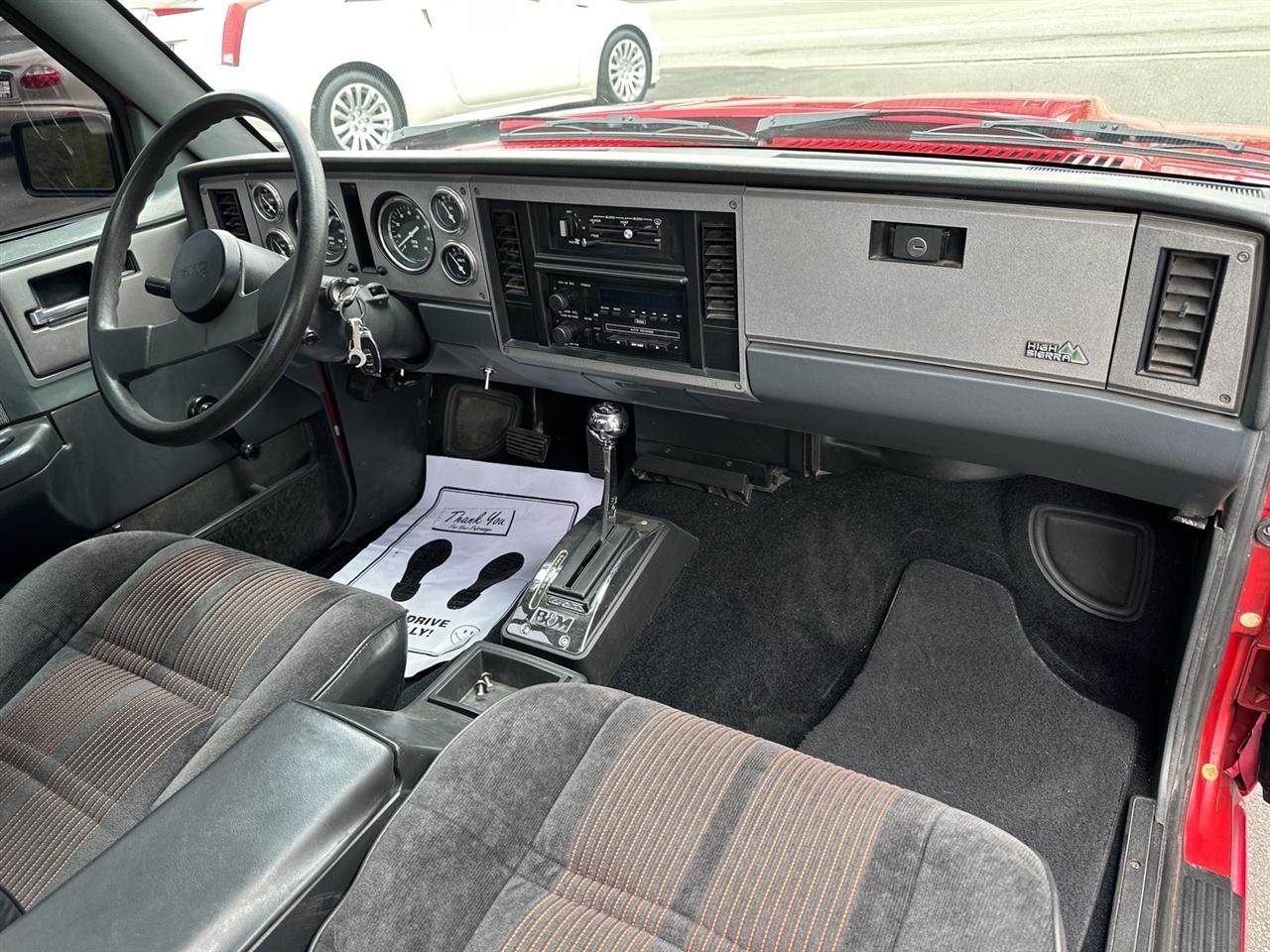 GMC S-15  1982