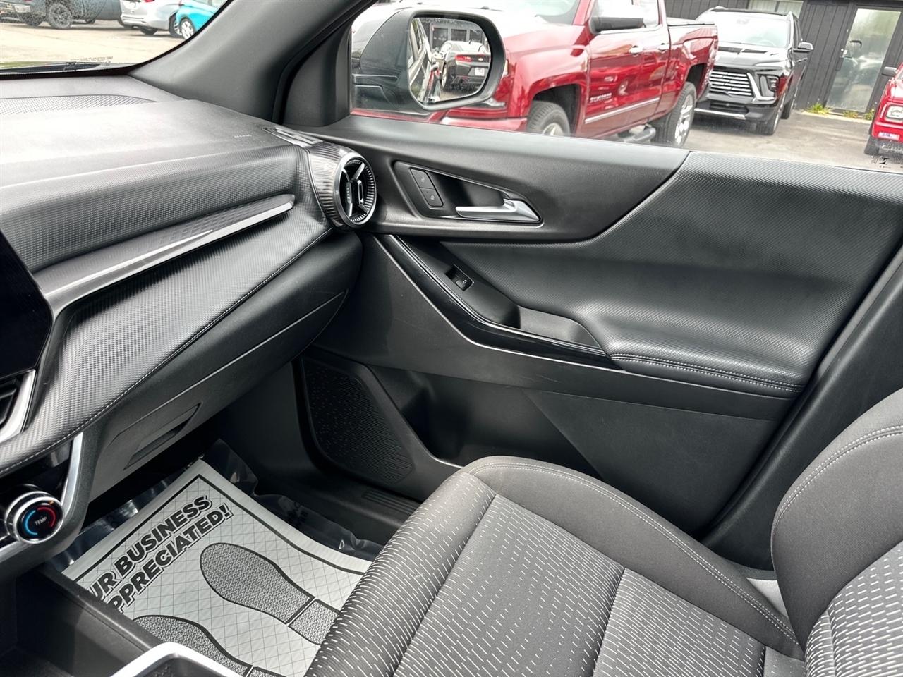 Chevrolet Equinox AWD 4dr LT w/2LT 2025