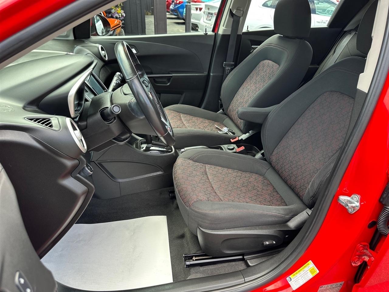 Chevrolet Sonic 5dr HB Auto LT w/1SD 2017
