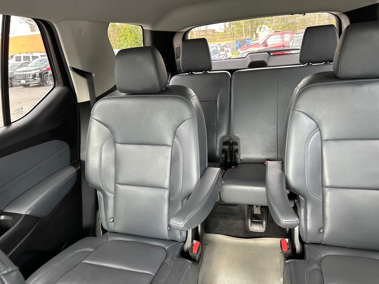 Chevrolet Traverse AWD 4dr LT Leather 2021
