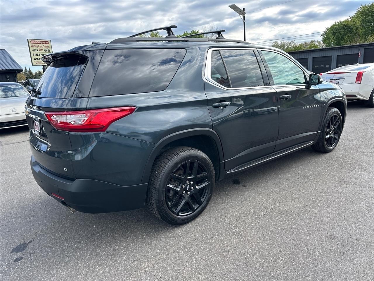 Chevrolet Traverse AWD 4dr LT Leather 2021