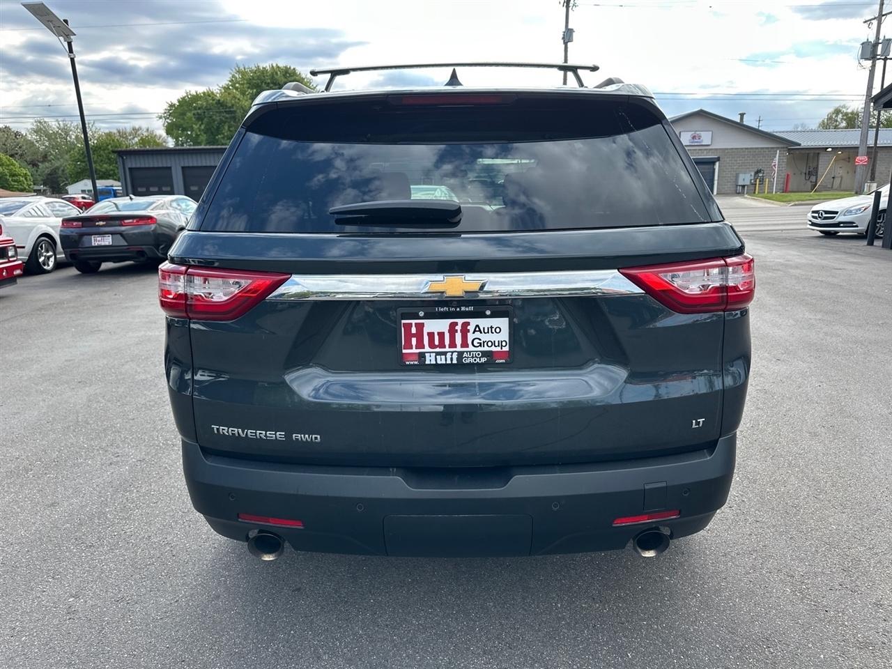 Chevrolet Traverse AWD 4dr LT Leather 2021