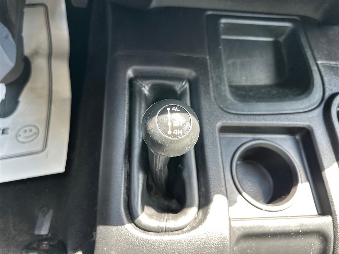 RAM 2500 Tradesman 4x4 Crew Cab 6'4" Box 2018