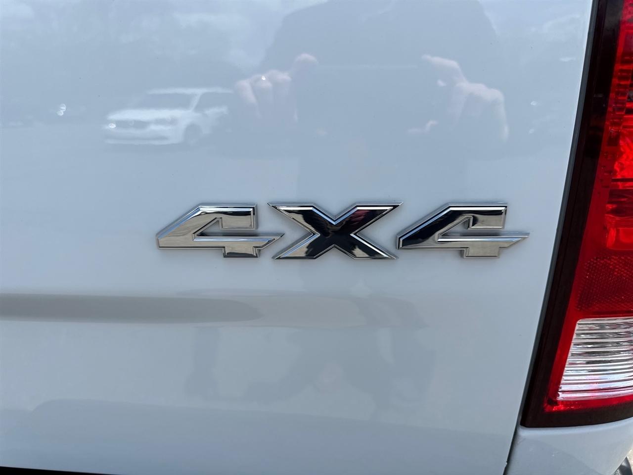 RAM 2500 Tradesman 4x4 Crew Cab 6'4" Box 2018