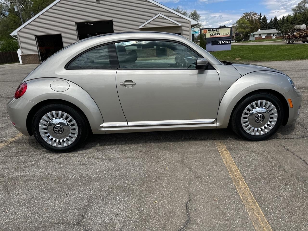 Volkswagen Beetle Coupe 2dr Man 1.8T 2014
