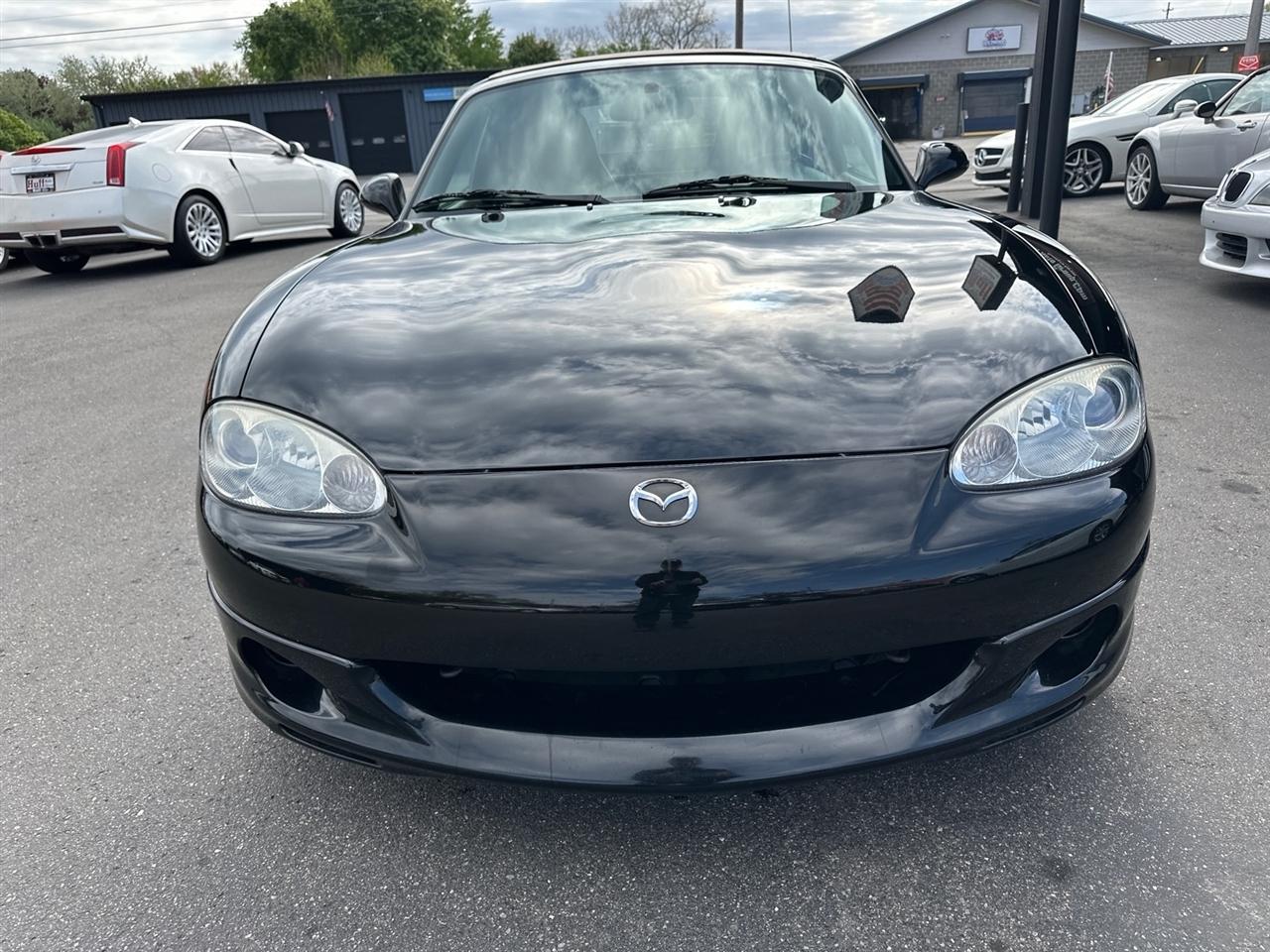 Mazda MX-5 Miata 2dr Conv LS 6-Spd Manual 2004