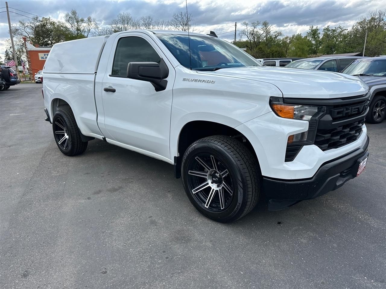 Chevrolet Silverado 1500 2WD Reg Cab 126" Work Truck 2023