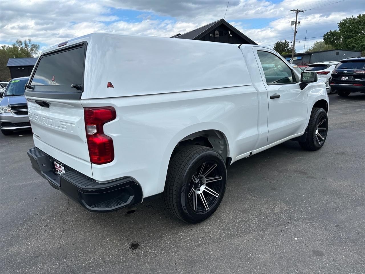 Chevrolet Silverado 1500 2WD Reg Cab 126" Work Truck 2023