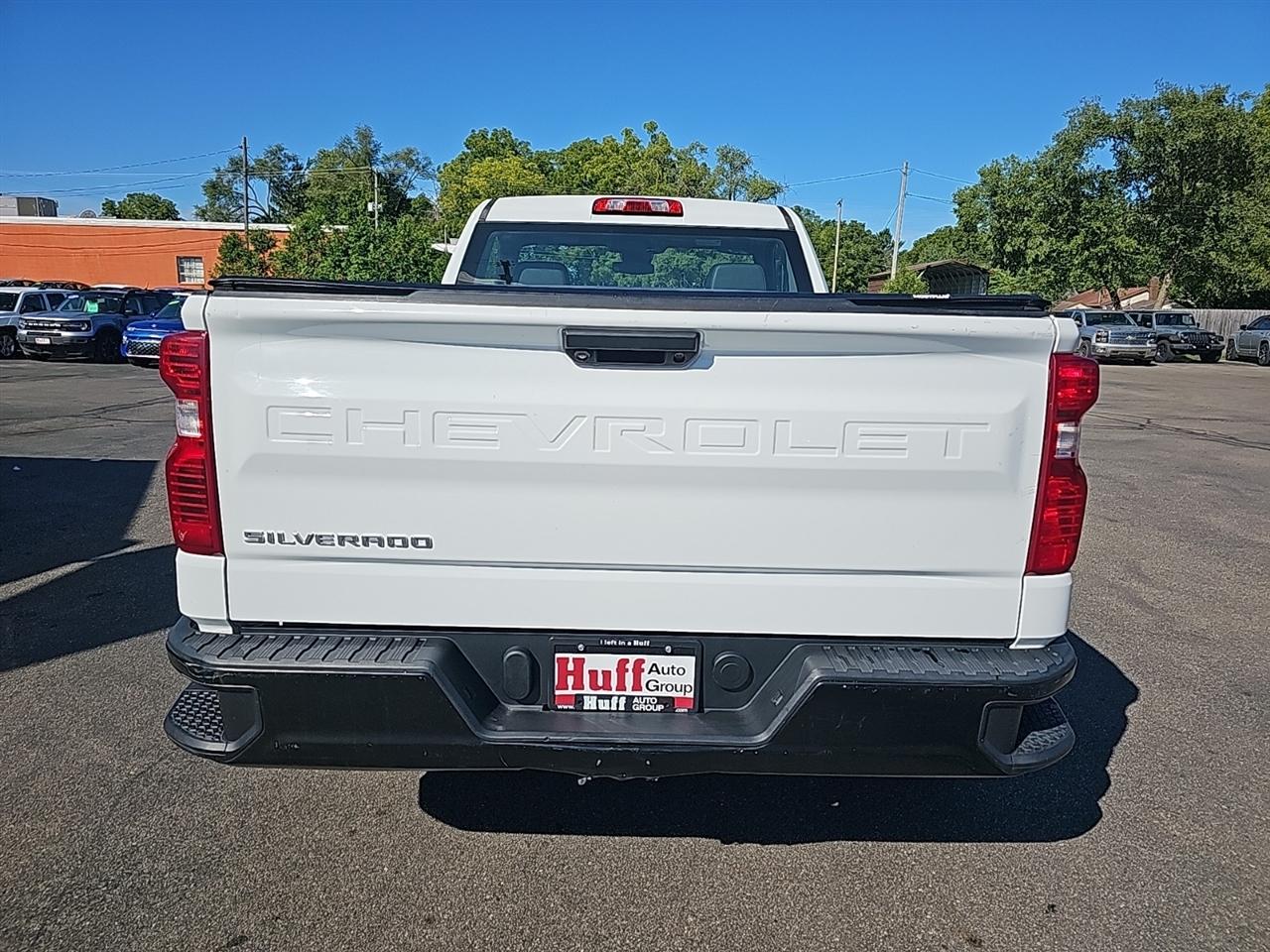 Chevrolet Silverado 1500 2WD Reg Cab 126" Work Truck 2023
