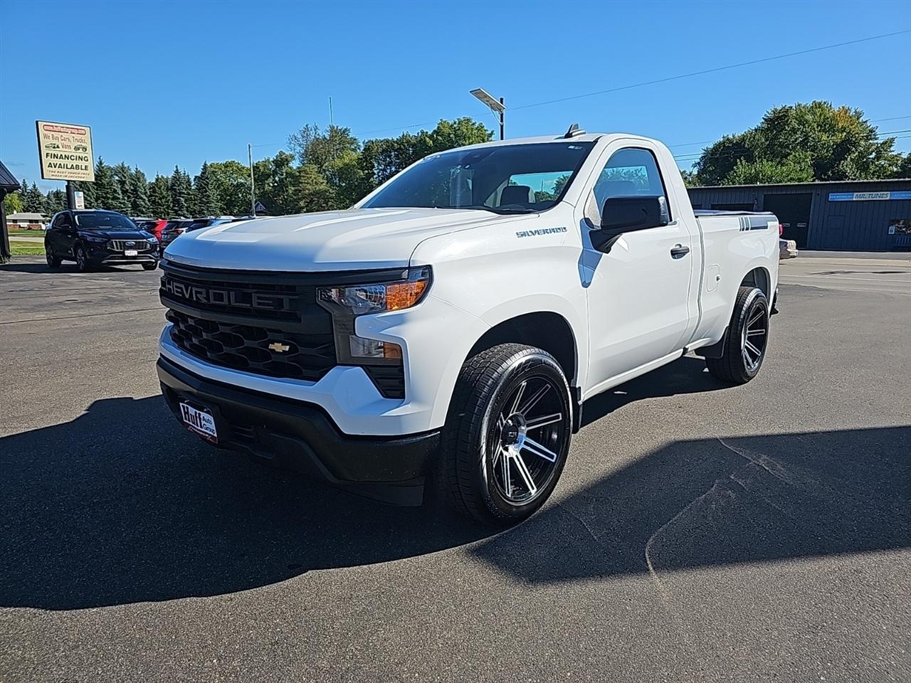 Chevrolet Silverado 1500 2WD Reg Cab 126" Work Truck 2023