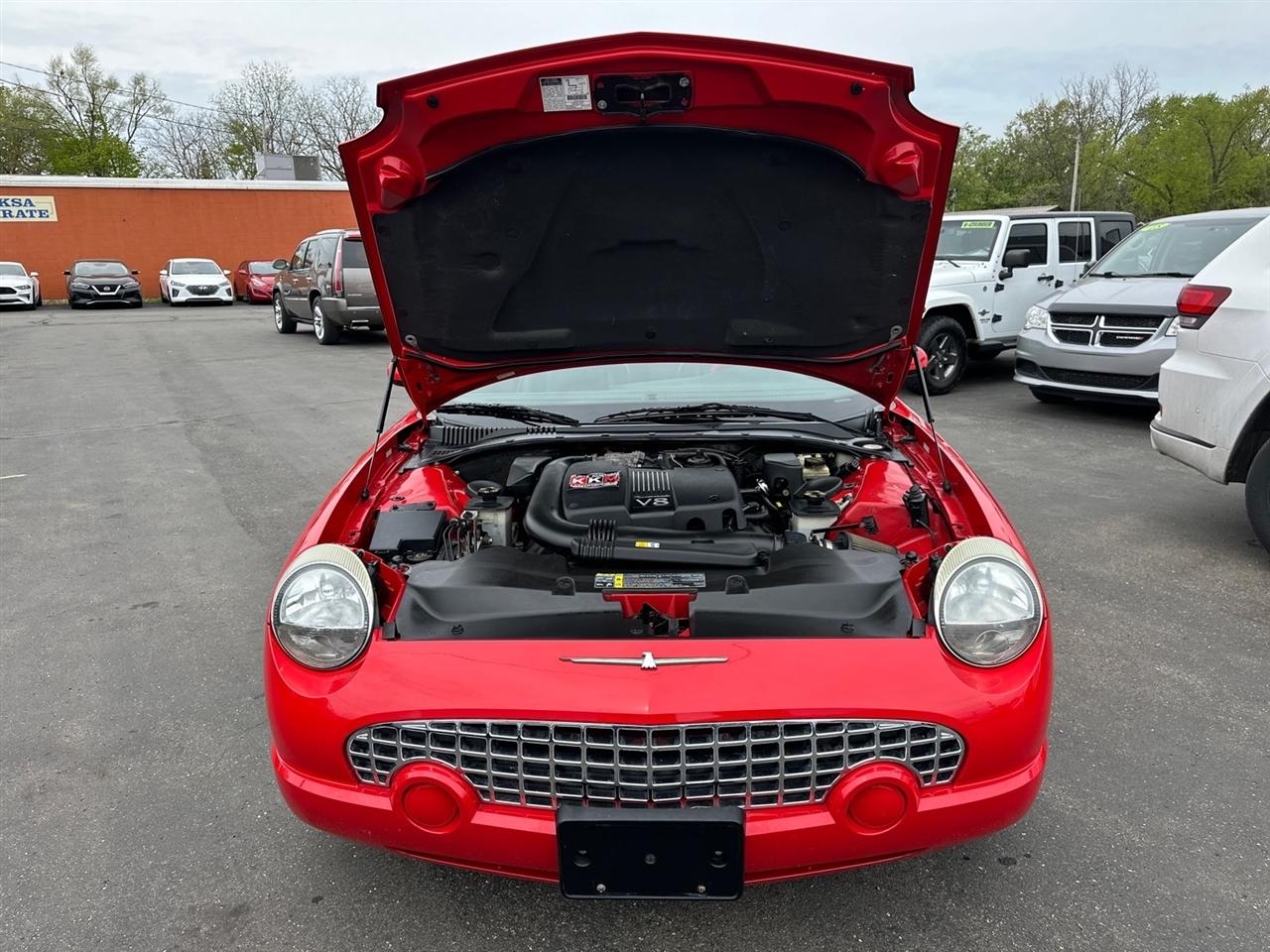 Ford Thunderbird 2dr Convertible Deluxe 2002