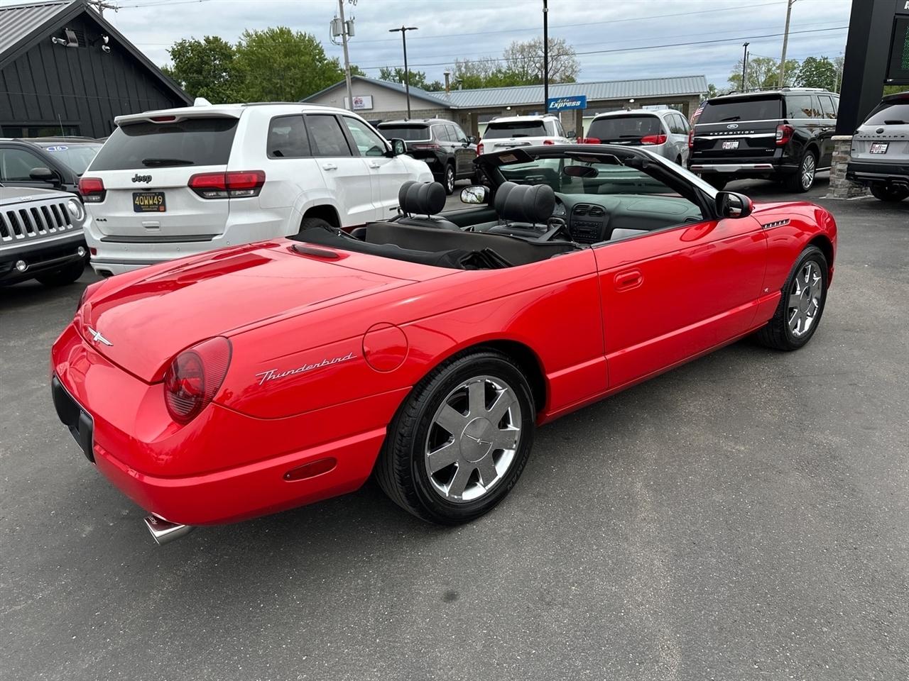 Ford Thunderbird 2dr Convertible Deluxe 2002