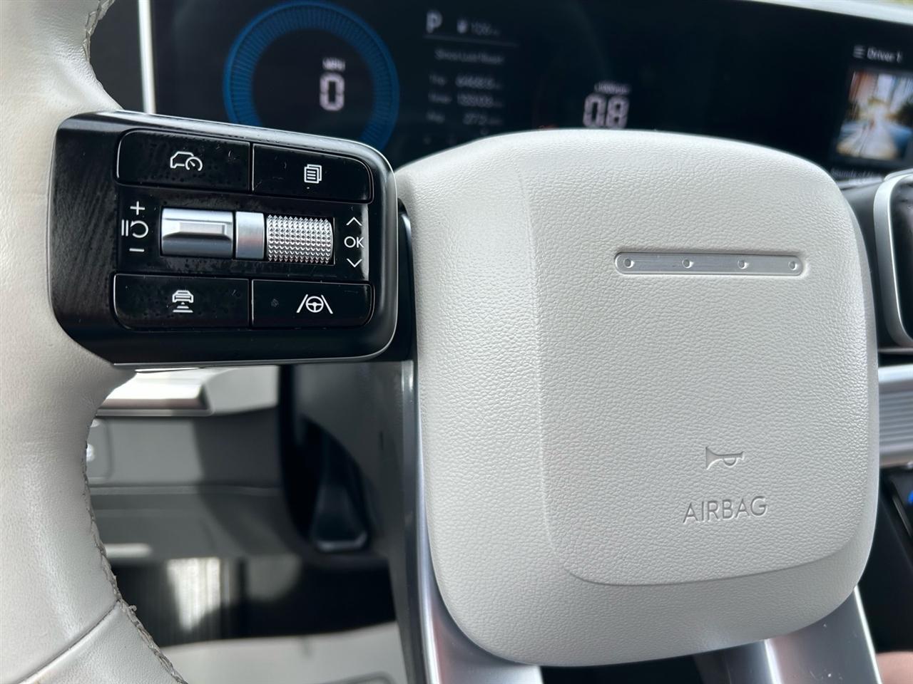 Hyundai Santa Fe SEL AWD 2025