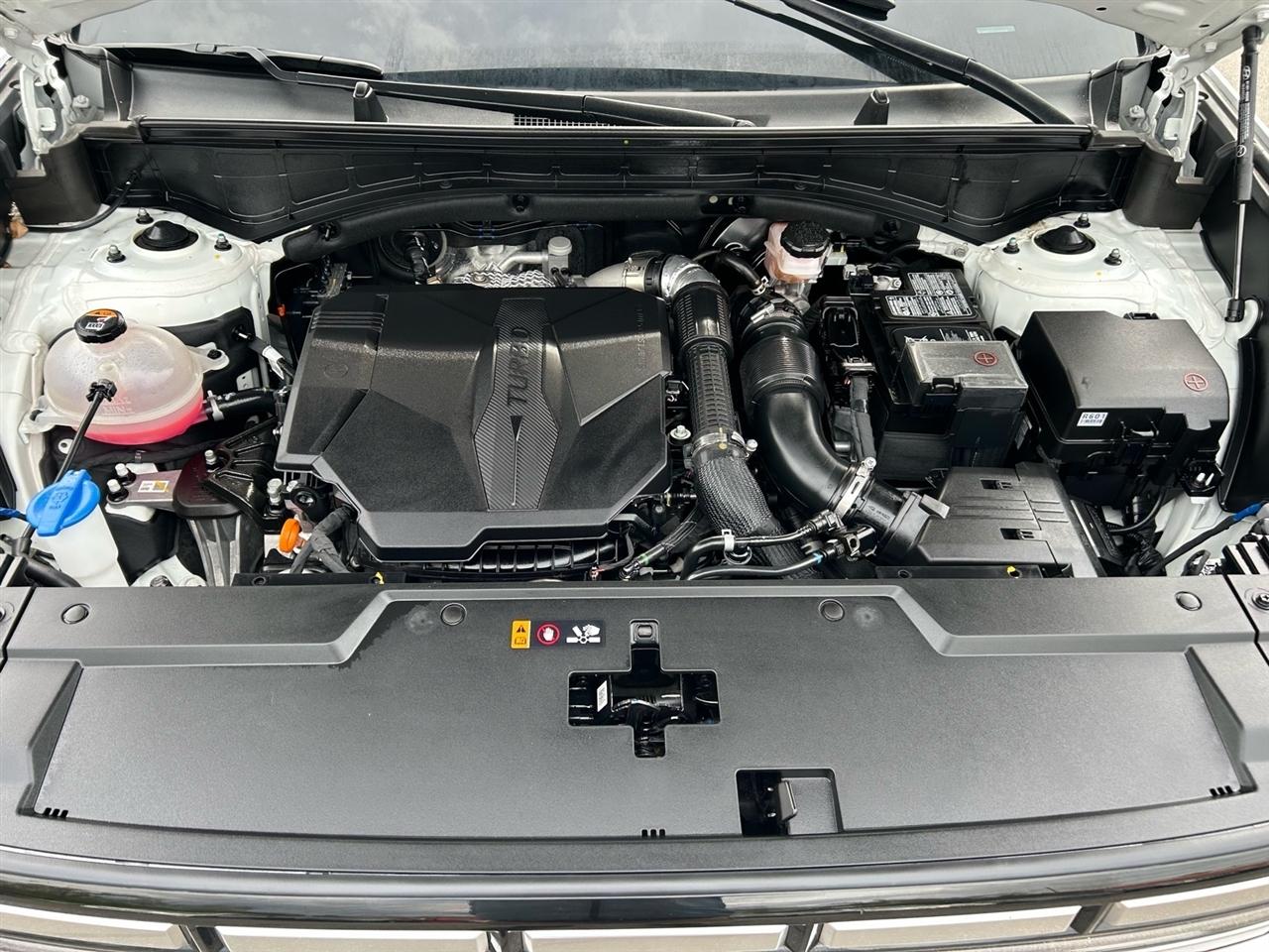Hyundai Santa Fe SEL AWD 2025