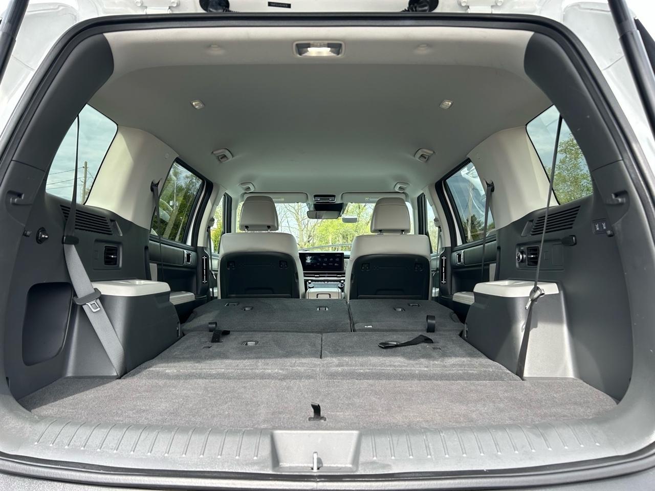 Hyundai Santa Fe SEL AWD 2025