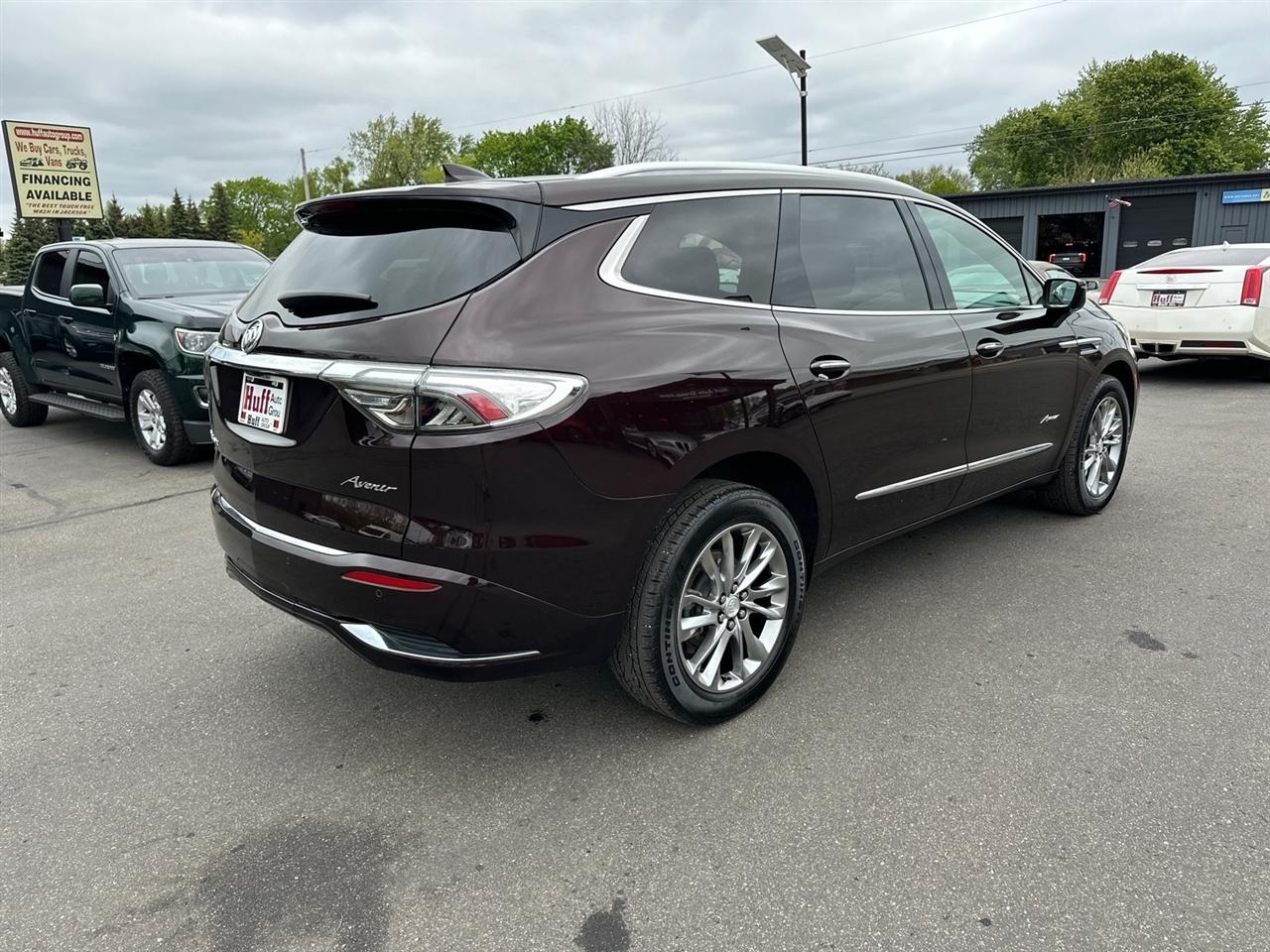 Buick Enclave AWD 4dr Avenir 2022