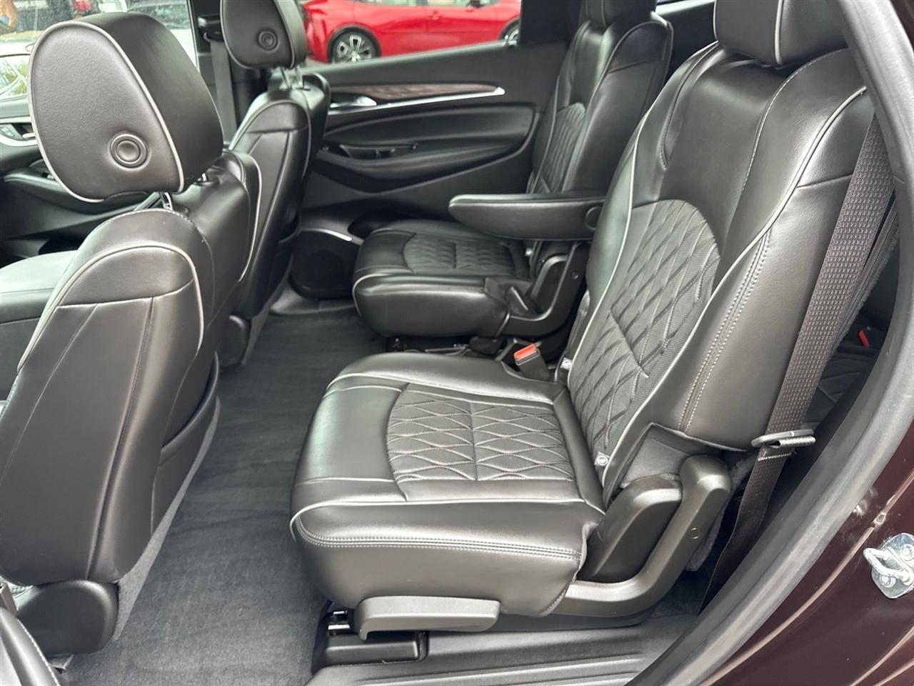Buick Enclave AWD 4dr Avenir 2022