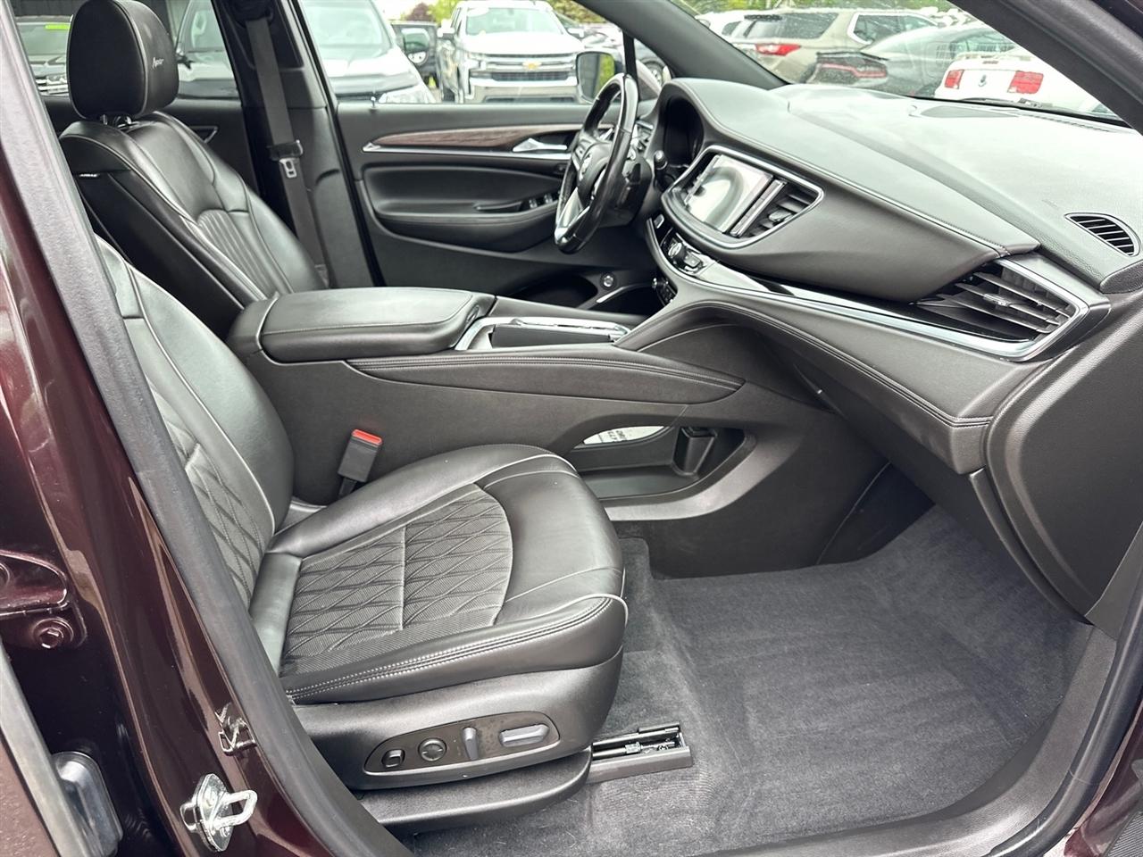 Buick Enclave AWD 4dr Avenir 2022