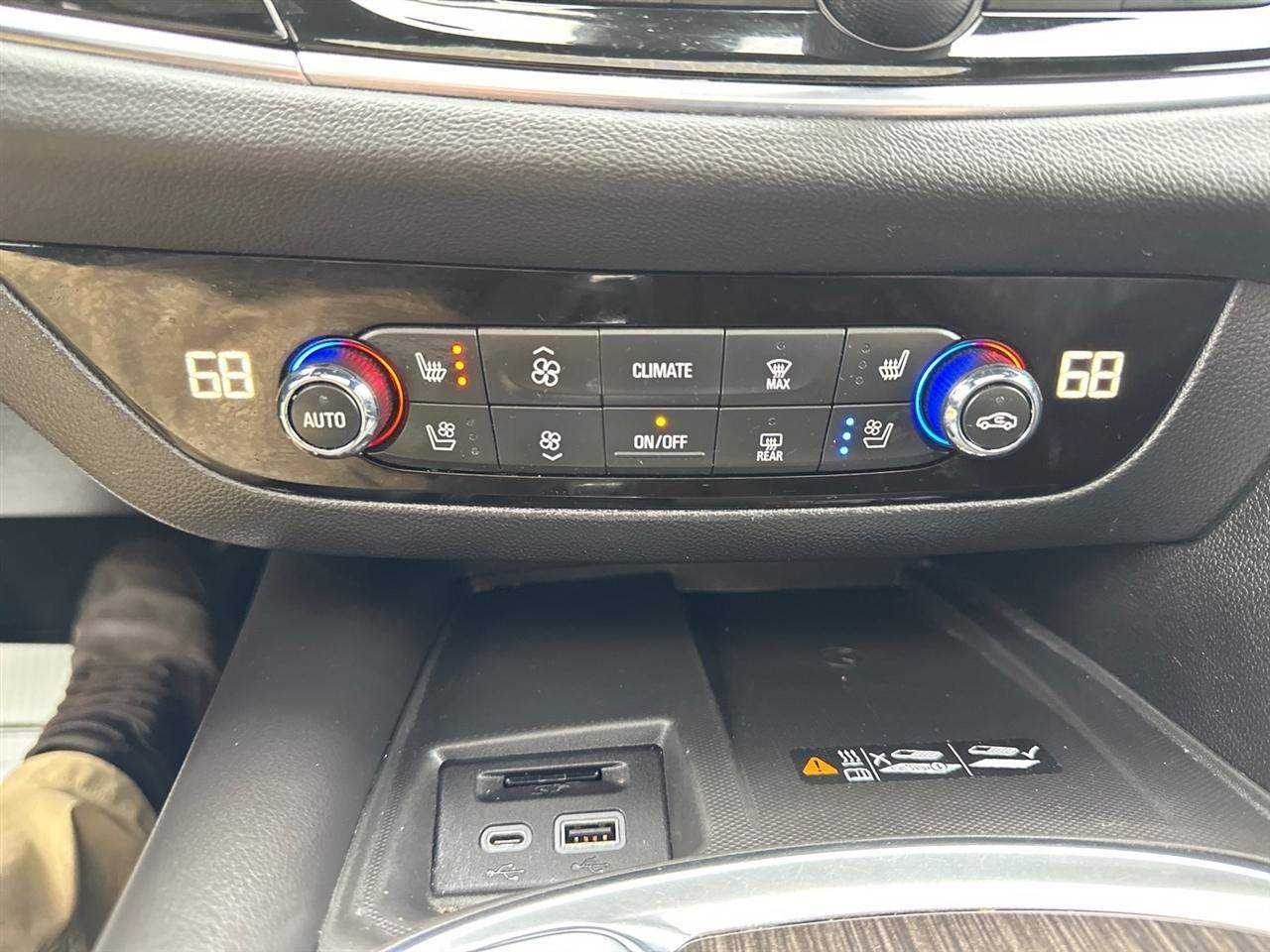 Buick Enclave AWD 4dr Avenir 2022