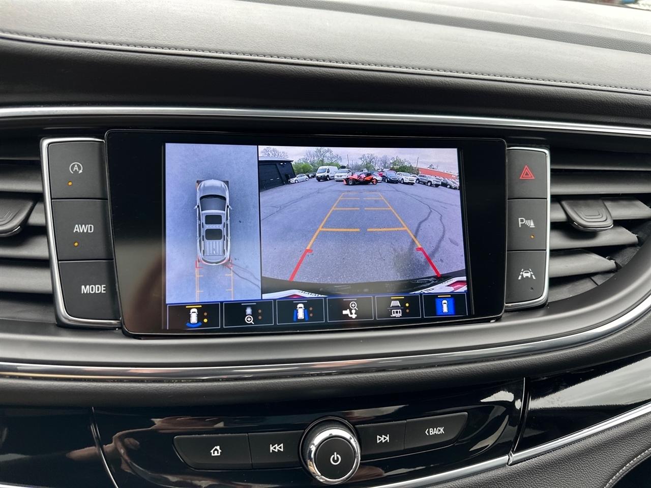 Buick Enclave AWD 4dr Avenir 2022