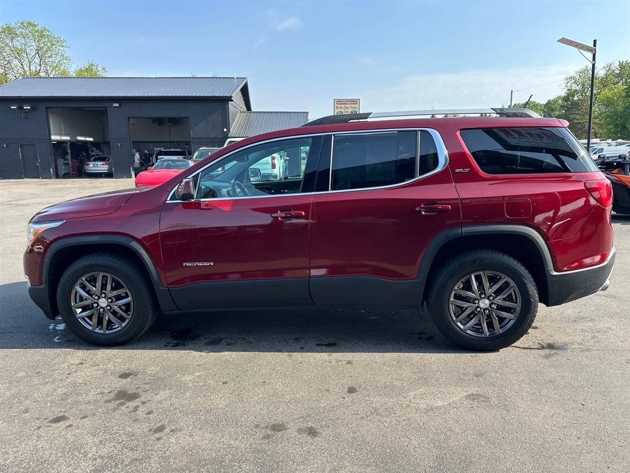 GMC Acadia AWD 4dr SLT w/SLT-1 2017