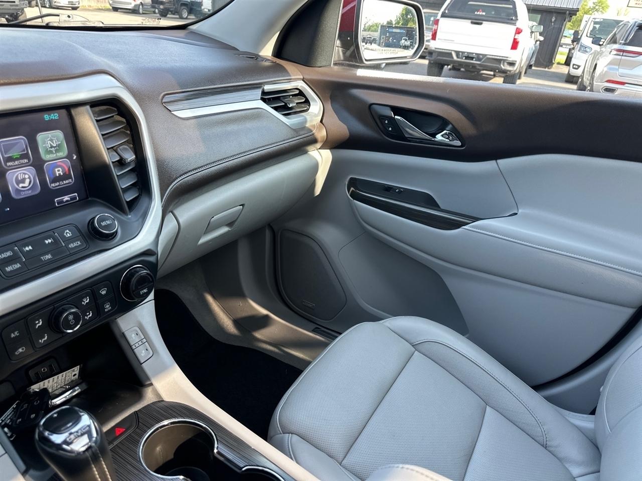 GMC Acadia AWD 4dr SLT w/SLT-1 2017