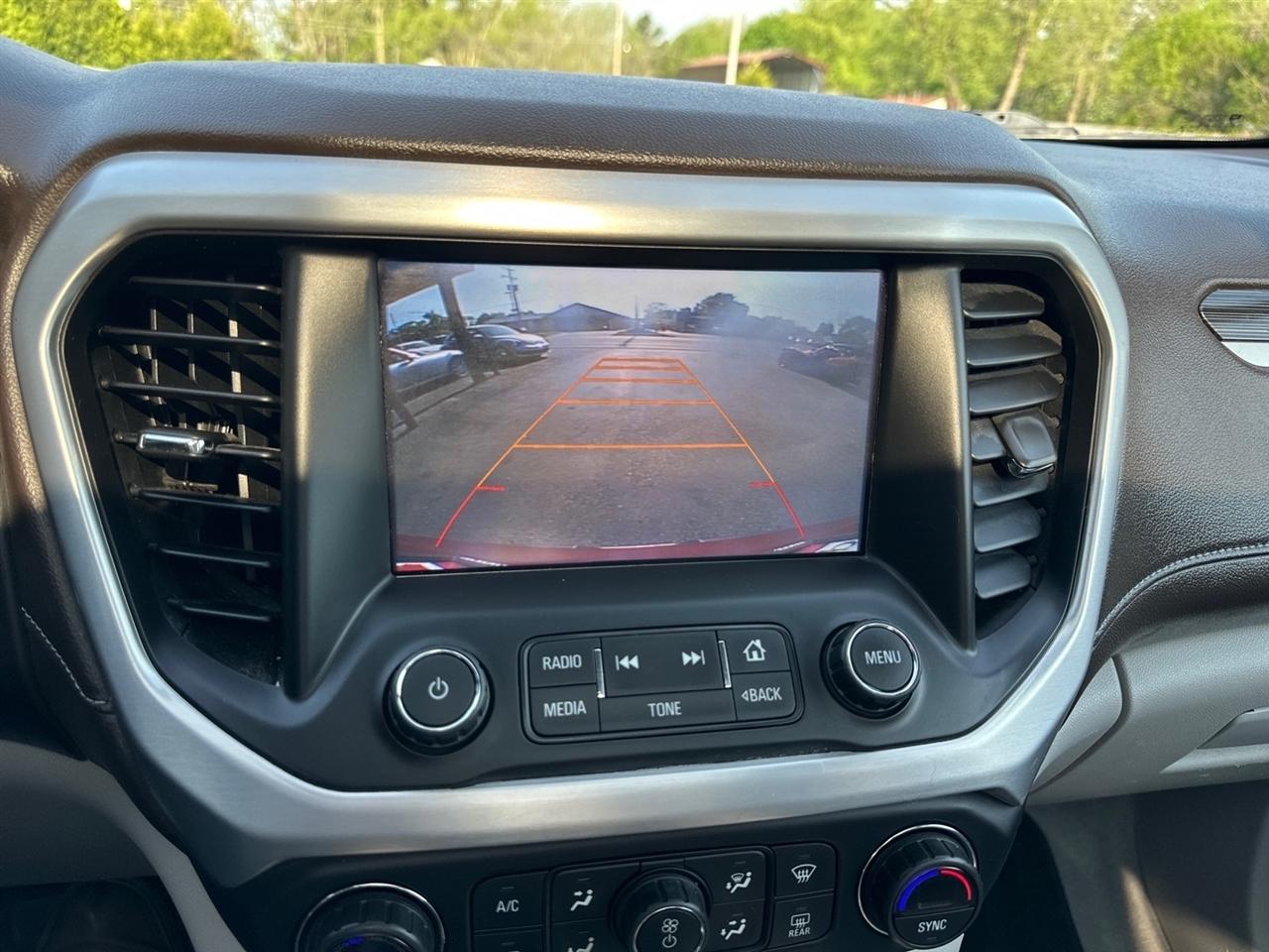 GMC Acadia AWD 4dr SLT w/SLT-1 2017