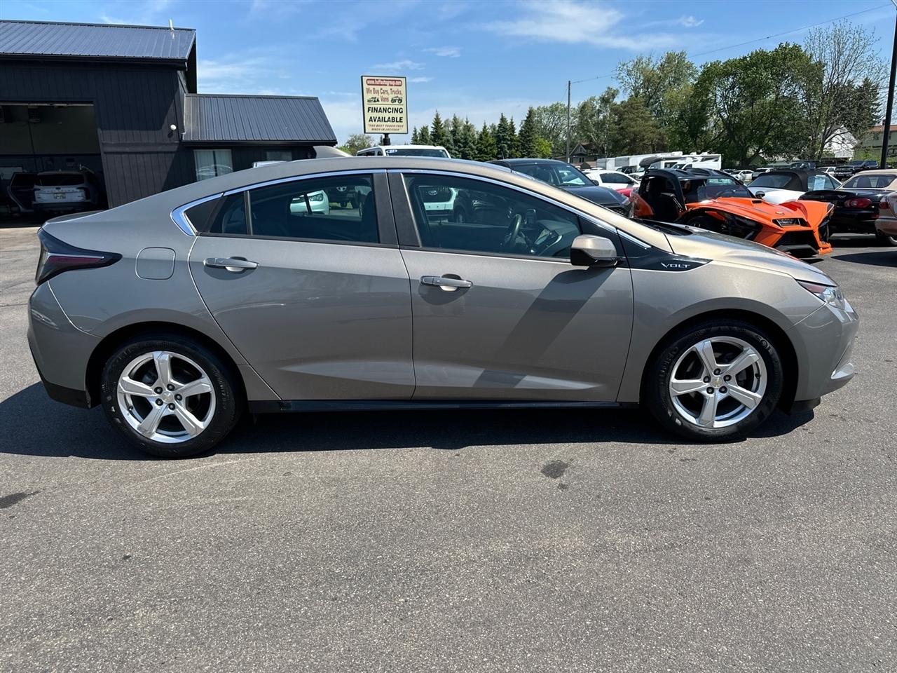 Chevrolet Volt 5dr HB LT 2017