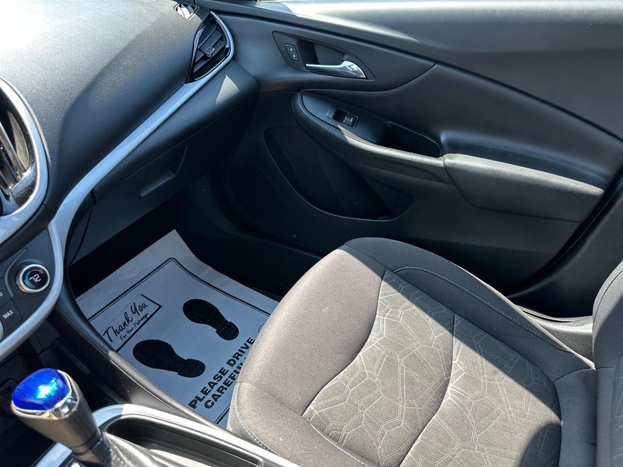 Chevrolet Volt 5dr HB LT 2017