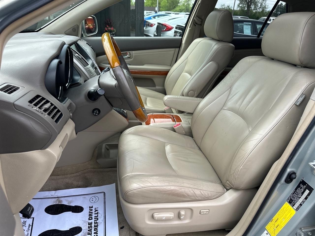 Lexus RX 330 4dr SUV AWD 2004