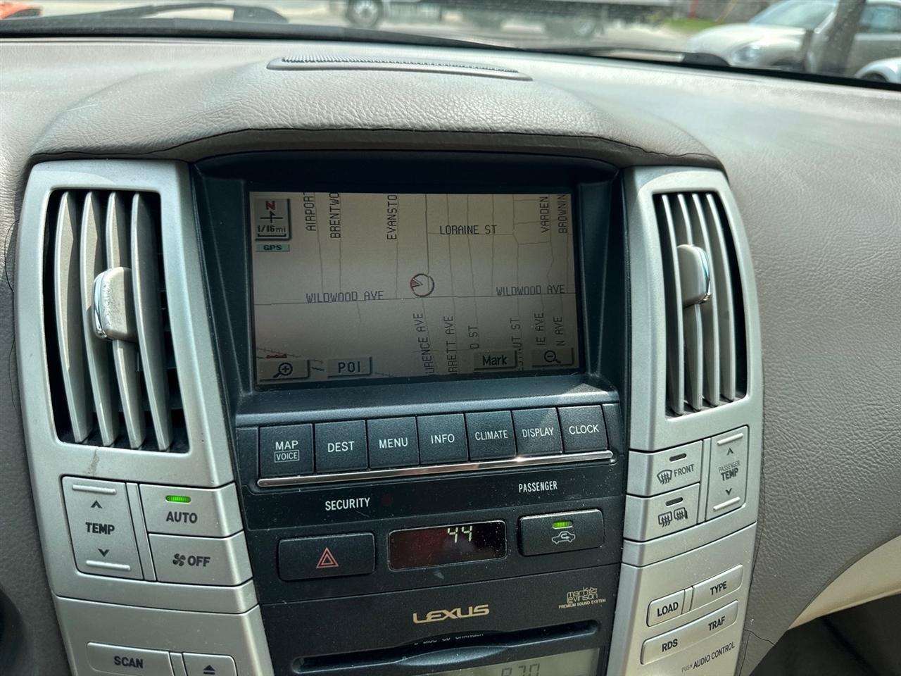 Lexus RX 330 4dr SUV AWD 2004