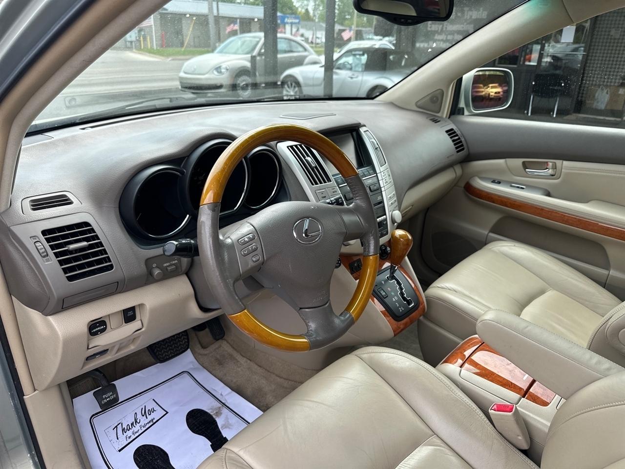 Lexus RX 330 4dr SUV AWD 2004