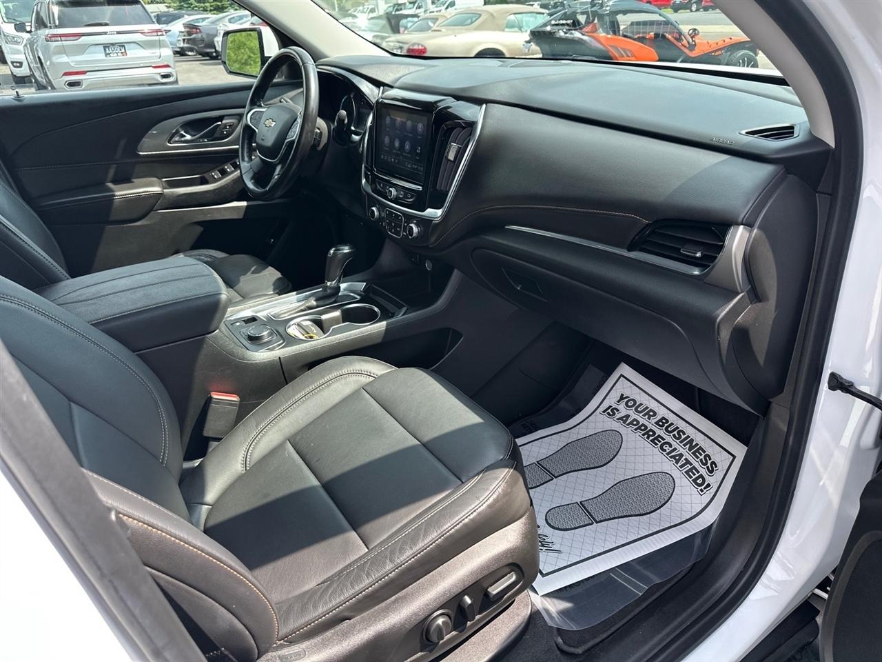 Chevrolet Traverse AWD 4dr LT Leather 2020