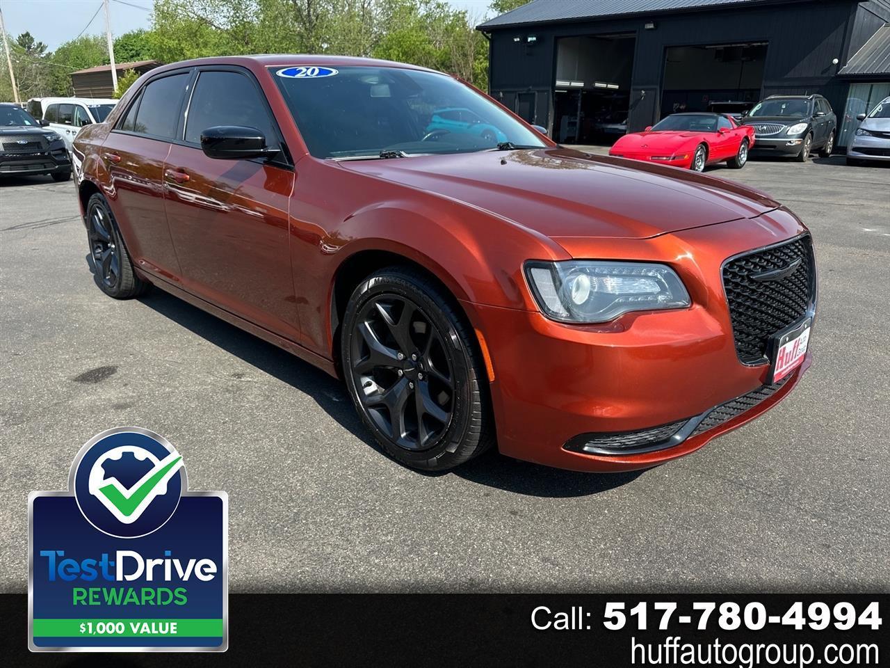 2020 Chrysler 300 Touring RWD