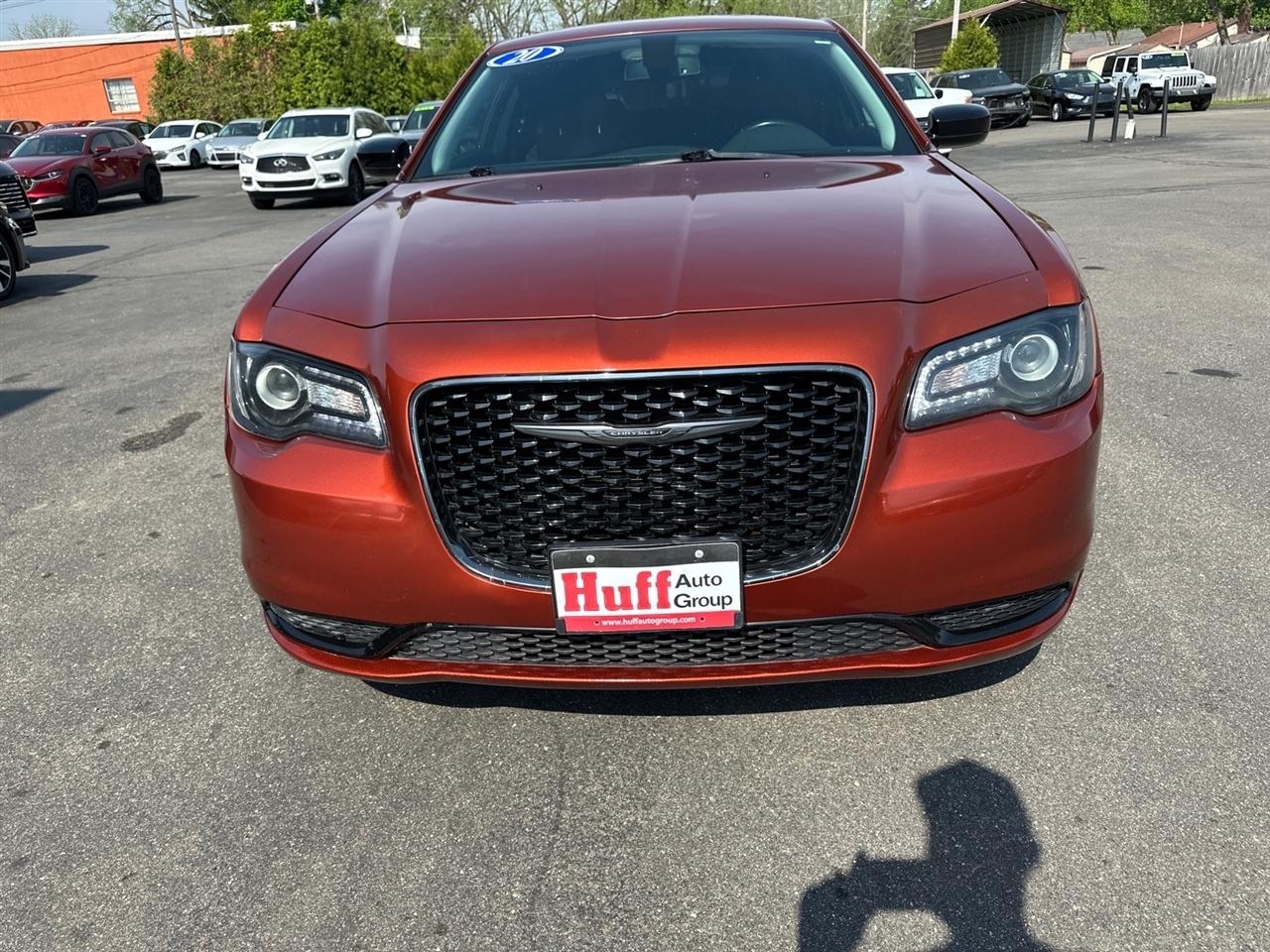 Chrysler 300 Touring RWD 2020
