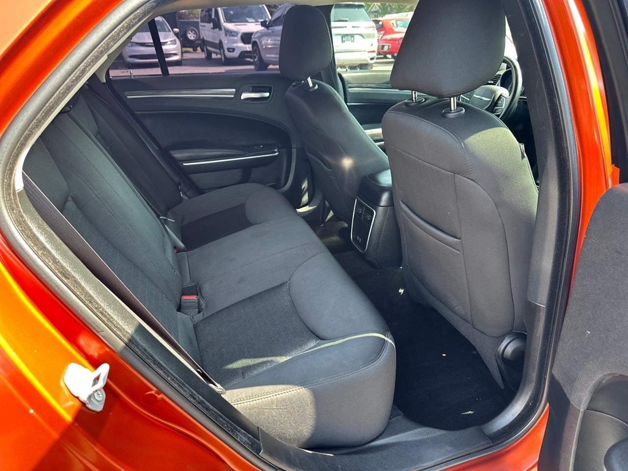Chrysler 300 Touring RWD 2020