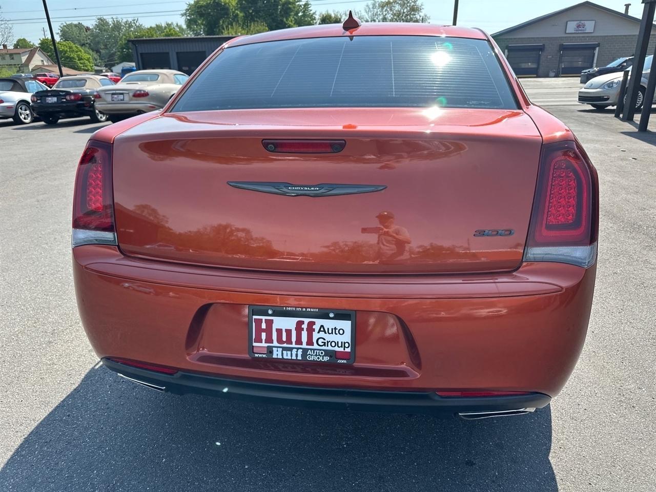 Chrysler 300 Touring RWD 2020