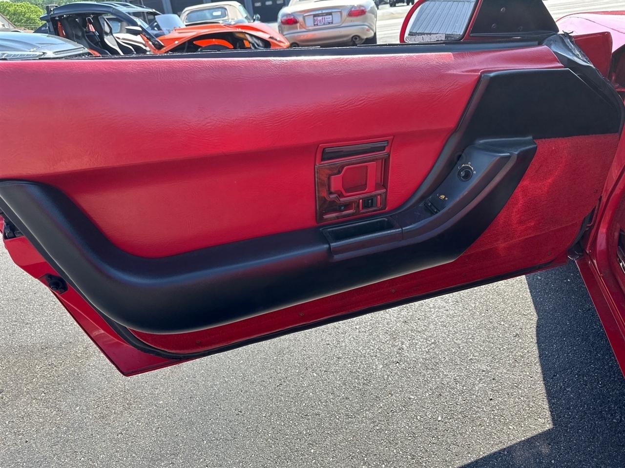Chevrolet Corvette 2dr Convertible 1992